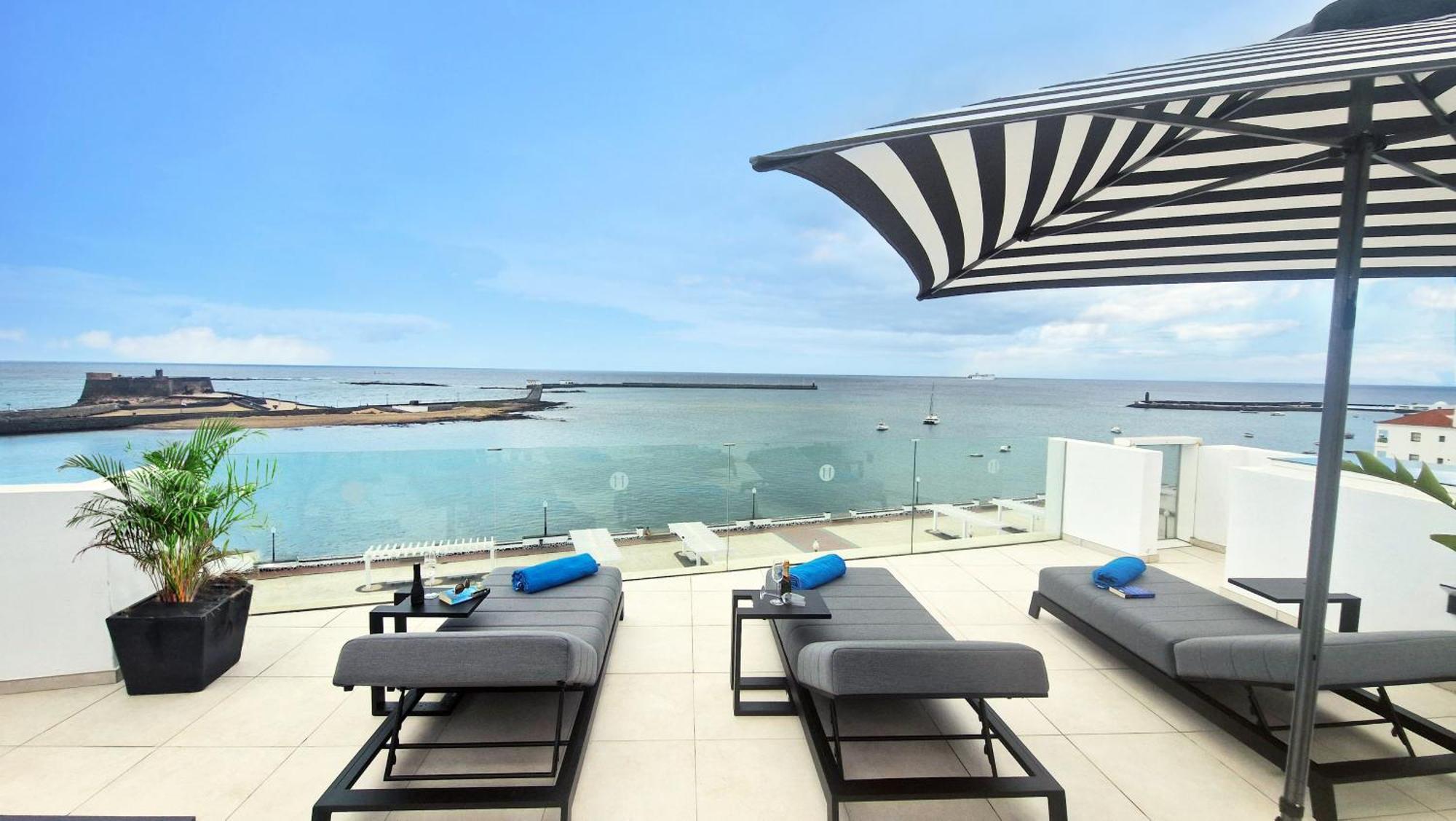 Blue Marina Suites - Boutique Apartments Аресифе Екстериор снимка