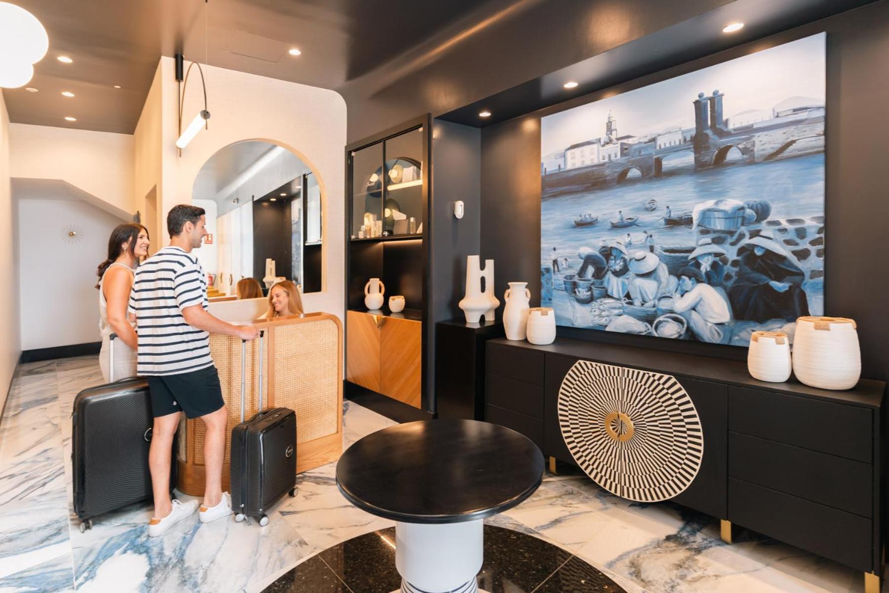 Blue Marina Suites - Boutique Apartments Аресифе Екстериор снимка